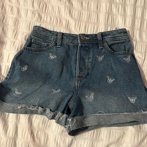 hollister jean shorts with butterflies
